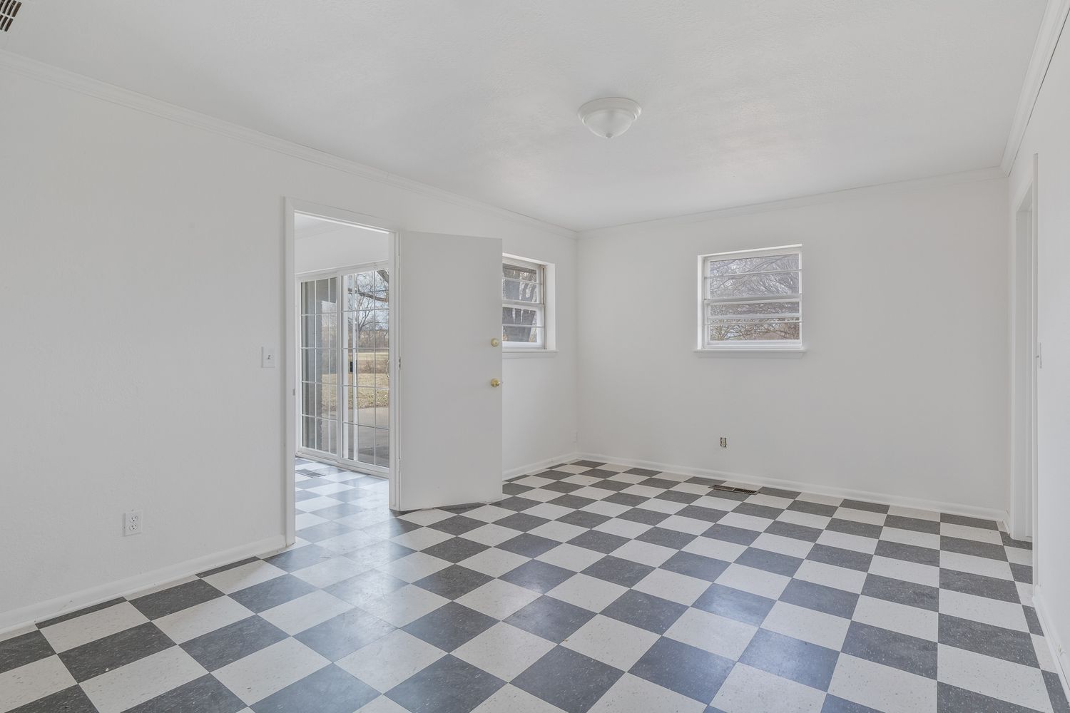 1706 N 161st East Ave, Tulsa, OK 74116